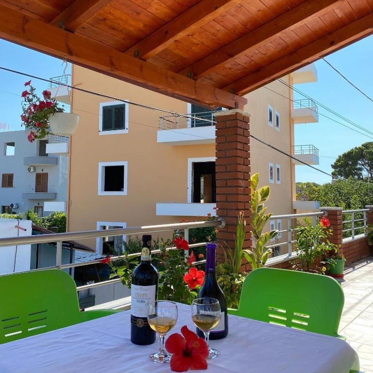 Arlind'S Apartaments Vlorë Eksteriør billede