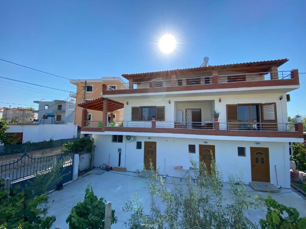 Arlind'S Apartaments Vlorë Eksteriør billede