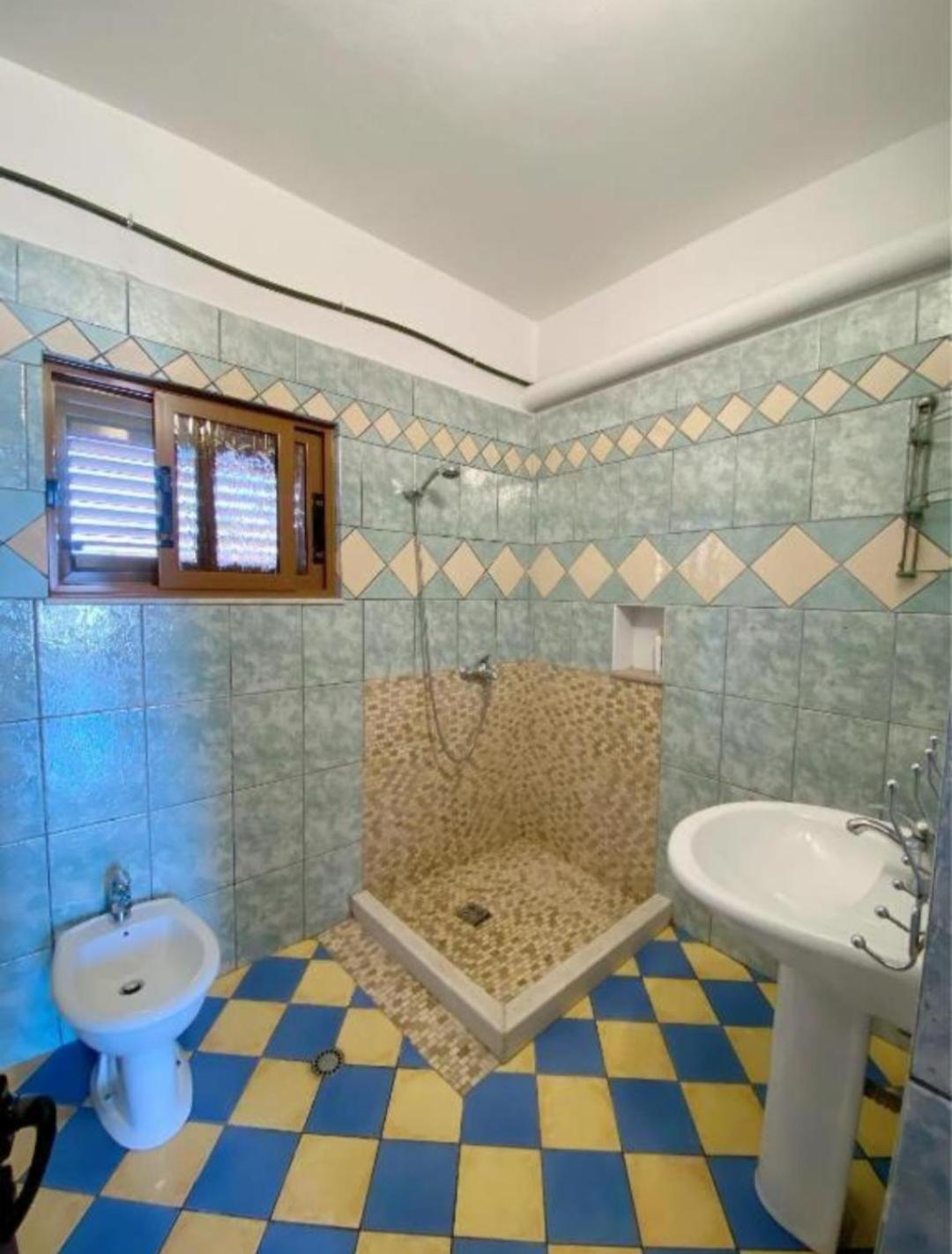 Arlind'S Apartaments Vlorë Eksteriør billede